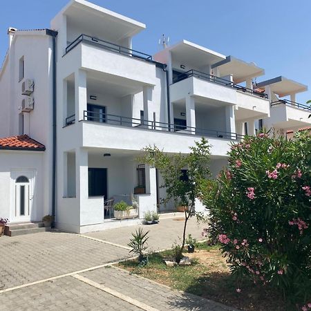 Apartment Samba Vodice Eksteriør billede