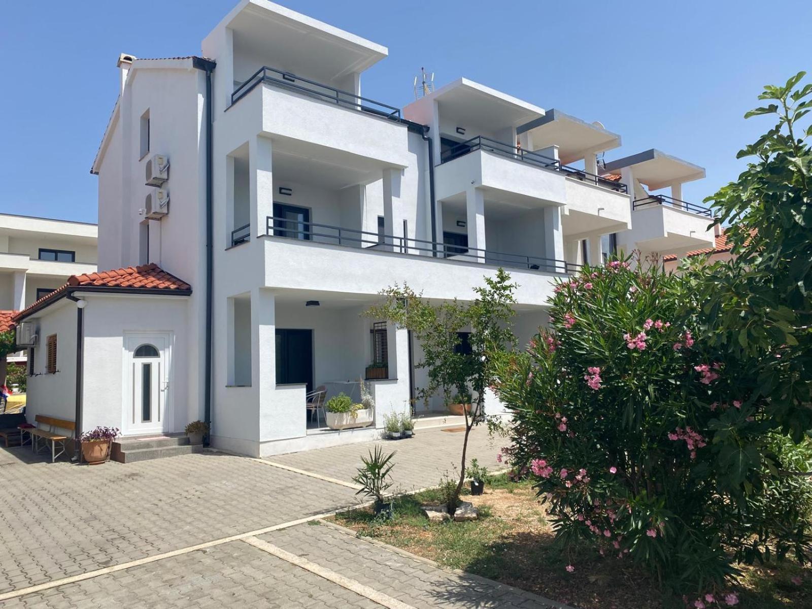 Apartment Samba Vodice Eksteriør billede